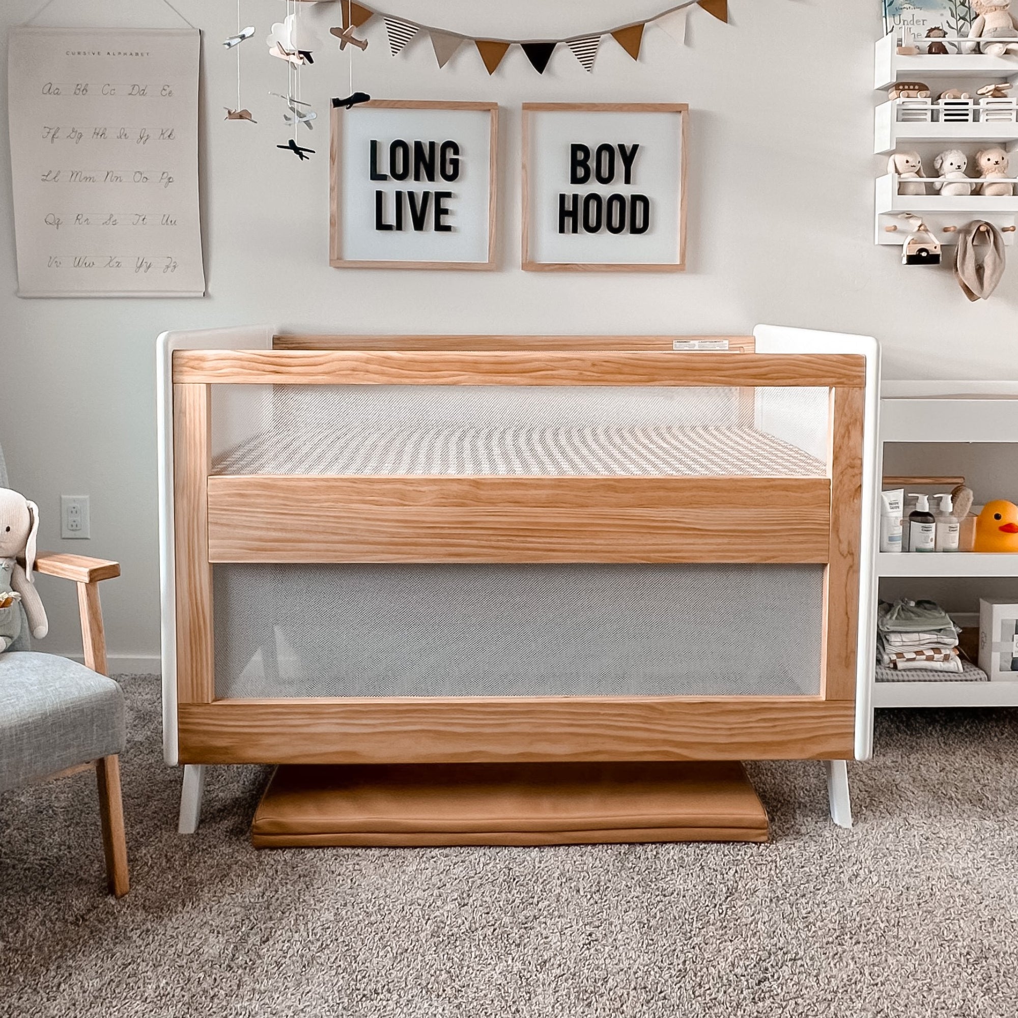 Breathable™ Mesh 3-in-1 Convertible Crib — Beech & White — Greenguard ...